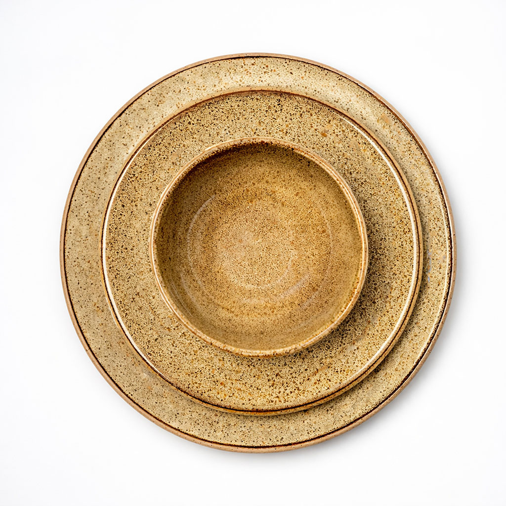 DUO_PRATO_DE_JANTAR_MOON_DOURADO_5_ALUGUEL_CERAMICA_ARTESANAL_EVENTOS_LOUÇA_PARA_ALUGUEL_MESA_POSTA