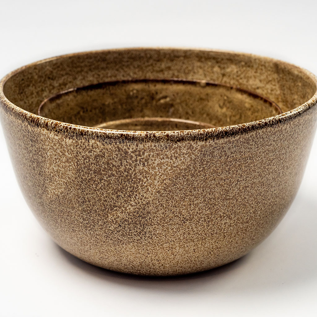 DUO_SALADEIRA_MOON_G_DOURADO_3_ALUGUEL_CERAMICA_ARTESANAL_EVENTOS_LOUÇA_PARA_ALUGUEL_MESA_POSTA